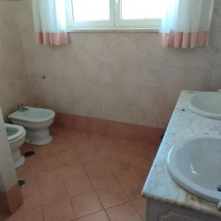 La Casa Di Ale 招待所 *
